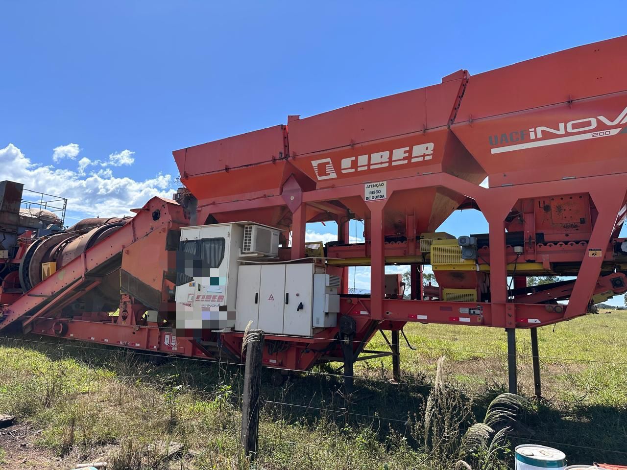 Usina de asfalto ciber modelo inova 1200 com produção de 120t/h